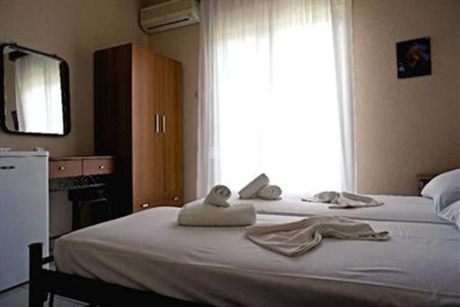 фото отеля America Hotel Prinos
