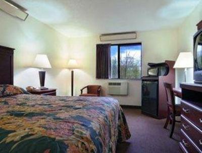 фото отеля Super 8 Tuscaloosa