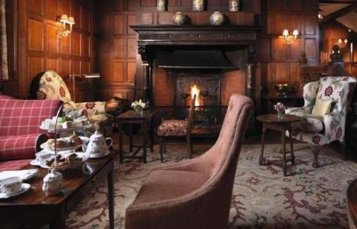 фото отеля Gravetye Manor Hotel and Restaurant