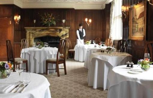 фото отеля Gravetye Manor Hotel and Restaurant