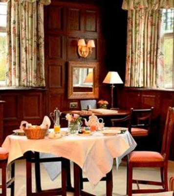 фото отеля Gravetye Manor Hotel and Restaurant