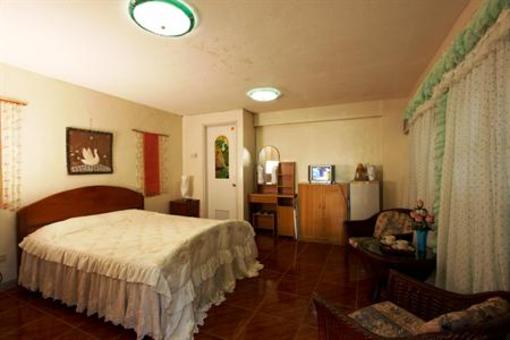 фото отеля Villa Alzhun Tourist Inn and Restaurant