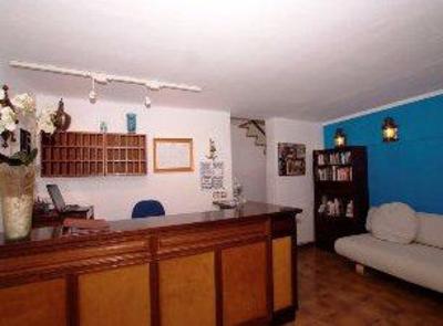 фото отеля Hostal De La Caravela Santanyi