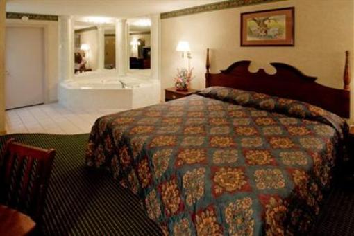 фото отеля Americas Best Value Inn Brownsville (Tennessee)