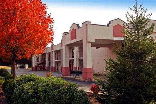 фото отеля Americas Best Value Inn Brownsville (Tennessee)