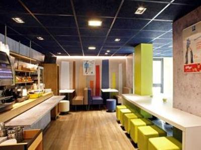 фото отеля Ibis Budget Saint Cyr Sur Mer La Ciotat