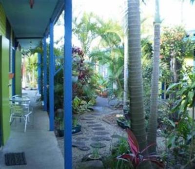 фото отеля Maroochydore YHA Backpackers Hostel