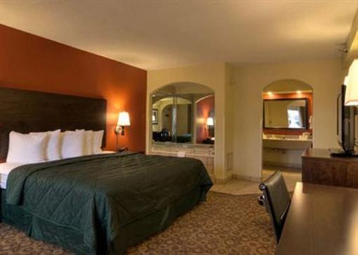 фото отеля Rodeway Inn & Suites Clarksville