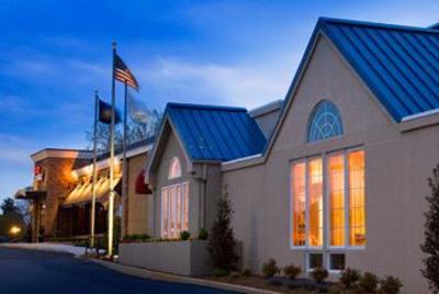 фото отеля Four Points by Sheraton Chambersburg