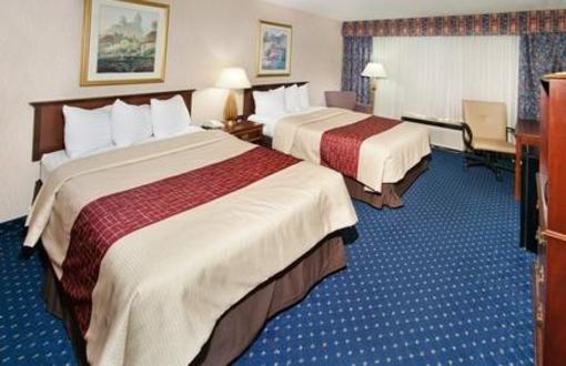фото отеля Red Roof Inn Knoxville Central