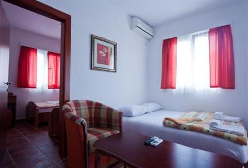 фото отеля Hotel Tatjana