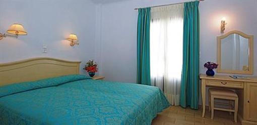 фото отеля Kamari New Wing Hotel