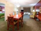 фото отеля Country Inn and Suites St. Paul Northeast