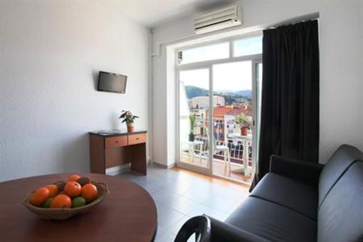 фото отеля Apartaments Atzavara