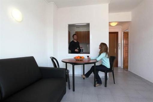 фото отеля Apartaments Atzavara