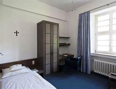фото отеля Kardinal-Schulte-Haus