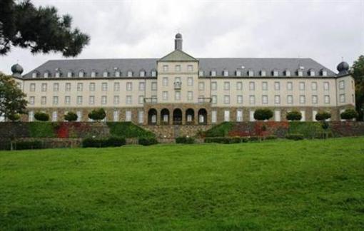 фото отеля Kardinal-Schulte-Haus