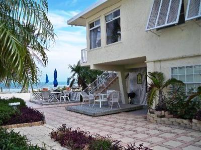 фото отеля Yellowtail Inn