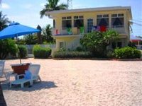 Yellowtail Inn