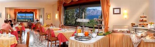 фото отеля Casa Antonelli Hotel Malcesine