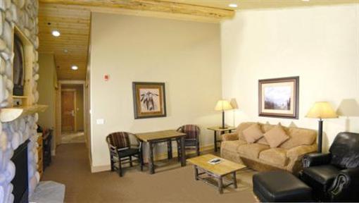 фото отеля BEST WESTERN Ponderosa Lodge