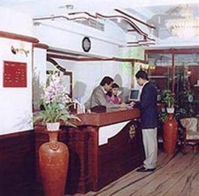 фото отеля Hotel Cochin Tower