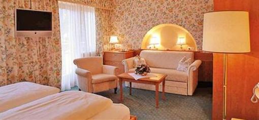 фото отеля Hotel Garni Zerzer Serfaus
