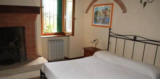 фото отеля Borgo di Calmasino