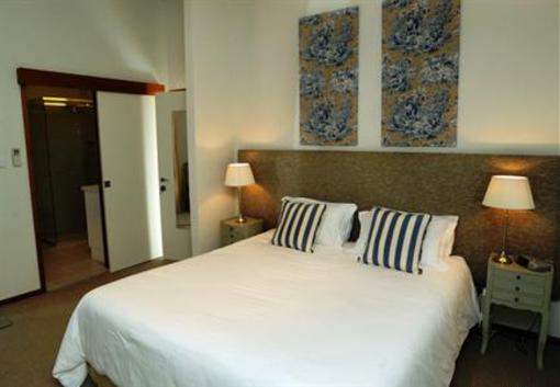 фото отеля Hilltop Lodge Bed and Breakfast