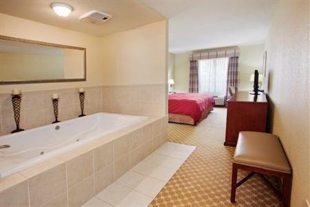 фото отеля Country Inn & Suites Macon North