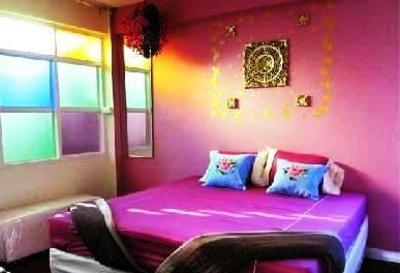 фото отеля Na Na Chart Hostel Chiang Mai