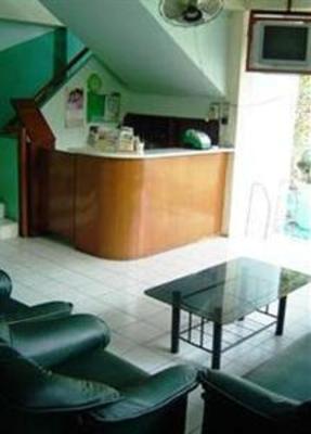 фото отеля Na Na Chart Hostel Chiang Mai
