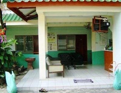 фото отеля Na Na Chart Hostel Chiang Mai