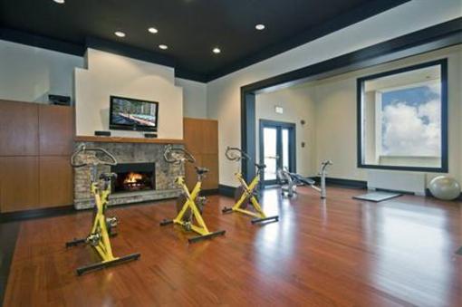 фото отеля National at Crystal Square Apartments Arlington (Virginia)