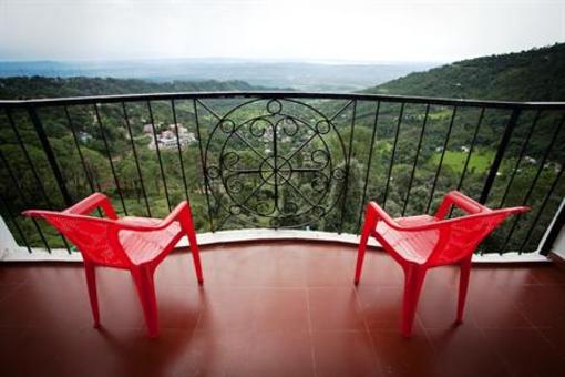 фото отеля Pong View Hotel