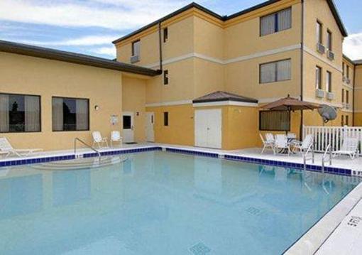 фото отеля Comfort Inn & Suites Tavares Mount Dora