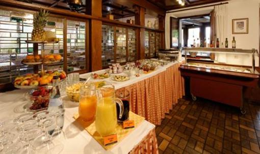 фото отеля Hotel Gasthof Adler Ulm