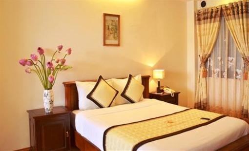 фото отеля Camellia Hotel - Pho Hue