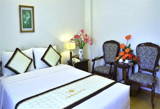фото отеля Camellia Hotel - Pho Hue