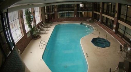 фото отеля Waterford Estates Lodge South Bend