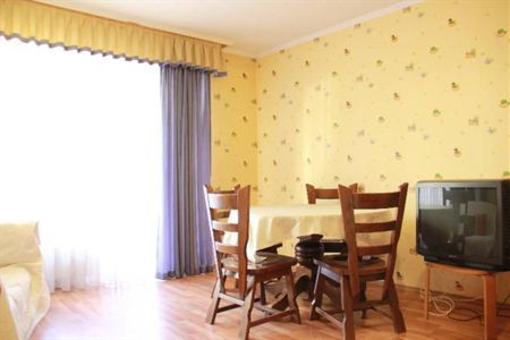 фото отеля Raday Central Apartment