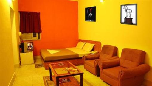 фото отеля Suriya International Hotel