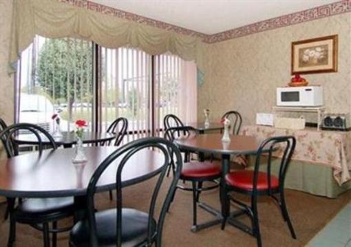 фото отеля Econo Lodge Murfreesboro