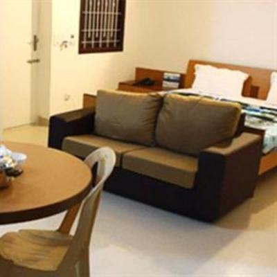 фото отеля Juhu Grand Service Apartments Salem (India)