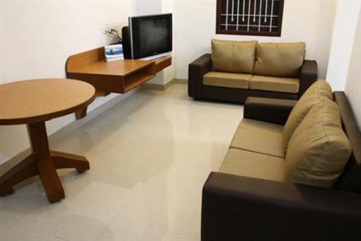 фото отеля Juhu Grand Service Apartments Salem (India)