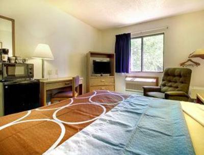 фото отеля Super 8 Motel Coralville