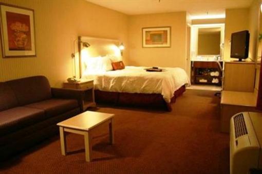 фото отеля Hampton Inn Albuquerque Airport