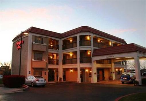 фото отеля Hampton Inn Albuquerque Airport