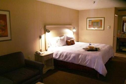 фото отеля Hampton Inn Albuquerque Airport