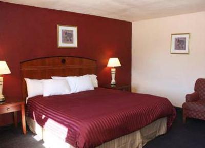 фото отеля Budget Inn SLO Cal Poly